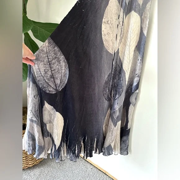 NWT Komarov Women's Maxi Evening Crinkle Dress Ruffles Sheer SZ XS Whimsigoth - Picture 7 of 9